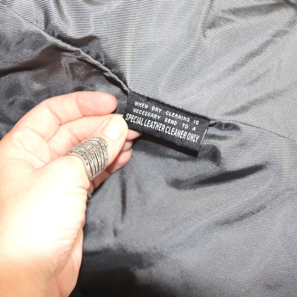 LUIS ALVEAR | VINTAGE | Black Leather Jacket Size Small - Picture 6 of 6